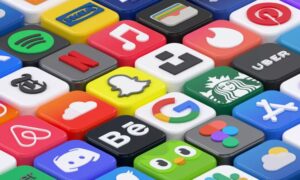 A Google Play végre otthont ad egy rivális alkalmazásboltnak, köszönhetően a trösztellenes veszteségnek