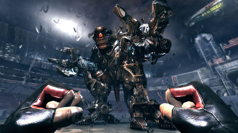 Duke Nukem ökölbe szorítja a kezét, miközben egy félszemű idegen szörnyeteggel néz szembe 