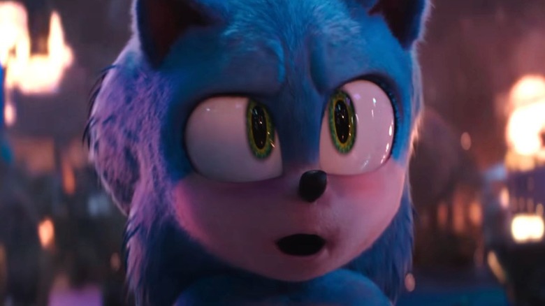 Sonic döbbenten néz fel a Sonic the Hedgehog 3 középrészes jelenetében