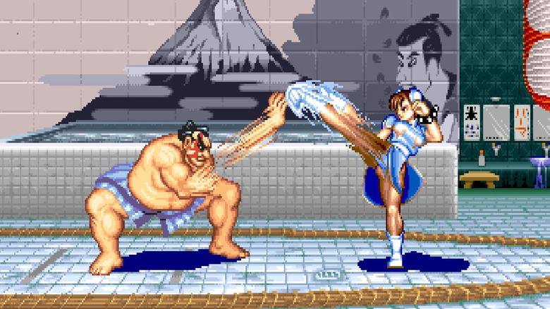E. Honda és Chun-Li megtámadják egymást egy fürdőházban a Street Fighter II: The World Warriorban