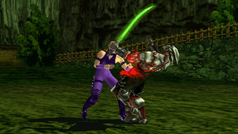 Nina Williams Yoshimitsuval küzd a Tekken 3-ban