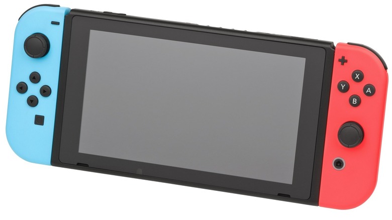 A Nintendo Switch kéziszámítógép piros és kék Joy-Cons párosításával