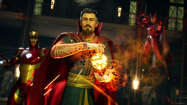Doctor Strange varázslatot készít elő, miközben Vasember és Skarlát Boszorkány néz a Marvel's Midnight Sunsban