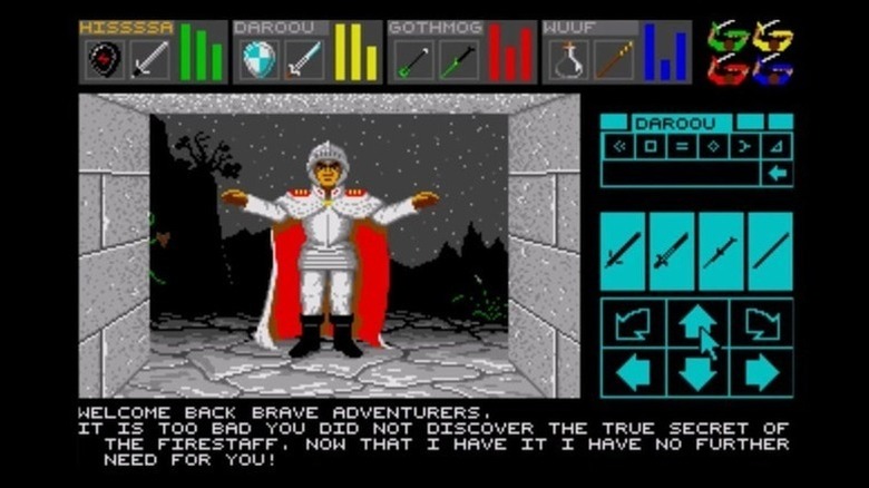 Egy lovag áll a Dungeon Master kazamata bejáratánál