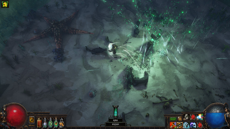 A játékos karakter egy kopár sivatagban varázsol a Path of Exile-ben