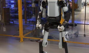 A Hyundai humanoid és robotkutyákat szeretne értékesíteni autókereskedésein keresztül