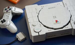 A Lego több mint 30 éves PlayStationre épül, új, konzol ihlette készlettel