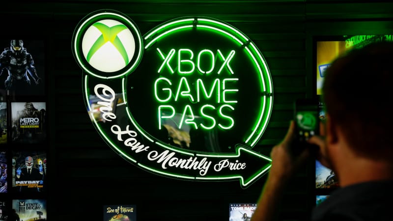 Az Xbox Game Pass felhőalapú játékok streaming felülete okostelefonon megjelenítve