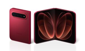 A Xiaomi 18 Fold az összehajtható iPhone-t 200 MP kamerával és 6000 mAh-s akkumulátorral veszi fel