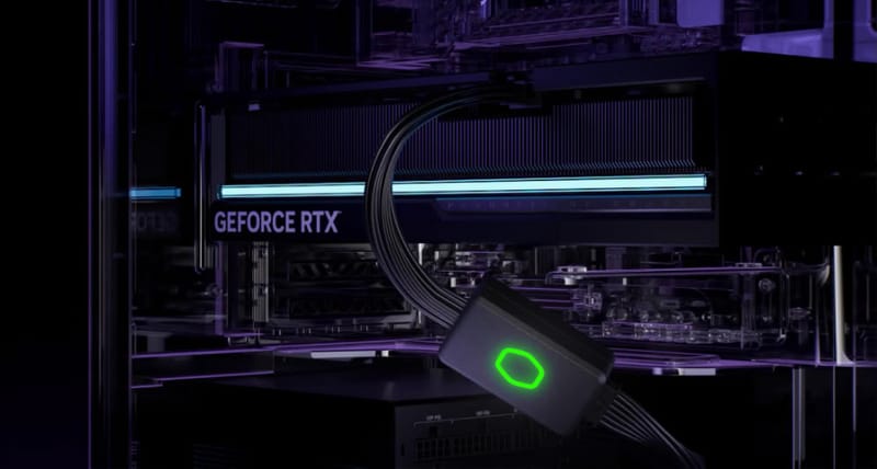 A Cooler Master GPU Shield Adapter már elérhető az Egyesült Államokban 2 Cooler Master GPU Shield adapterkábel a grafikus kártya tápcsatlakozójához csatlakoztatva