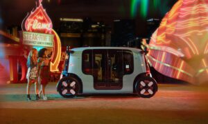 A Zoox a San Franciscó-i Waymo ellen indul ingyenes utazásokkal és egy egészen más robotaxival