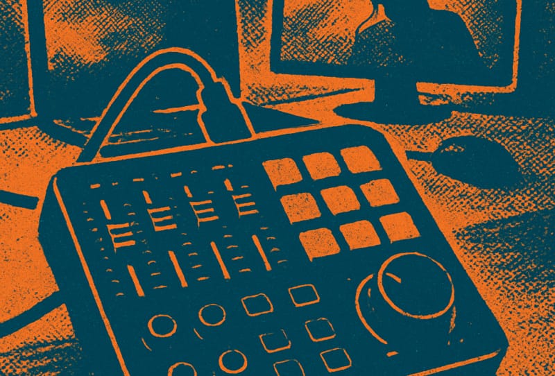 Maono G3 gaming audio mixer shown with its control knobs and programmable sound pads