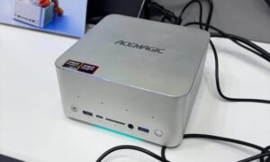 Az Acemagic apró munkaállomása az AMD Ryzen AI Max+ PRO 495-öt csomagolja
