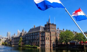 Hollandia saját Linux operációs rendszert épít, hogy megszabaduljon a Microsofttól
