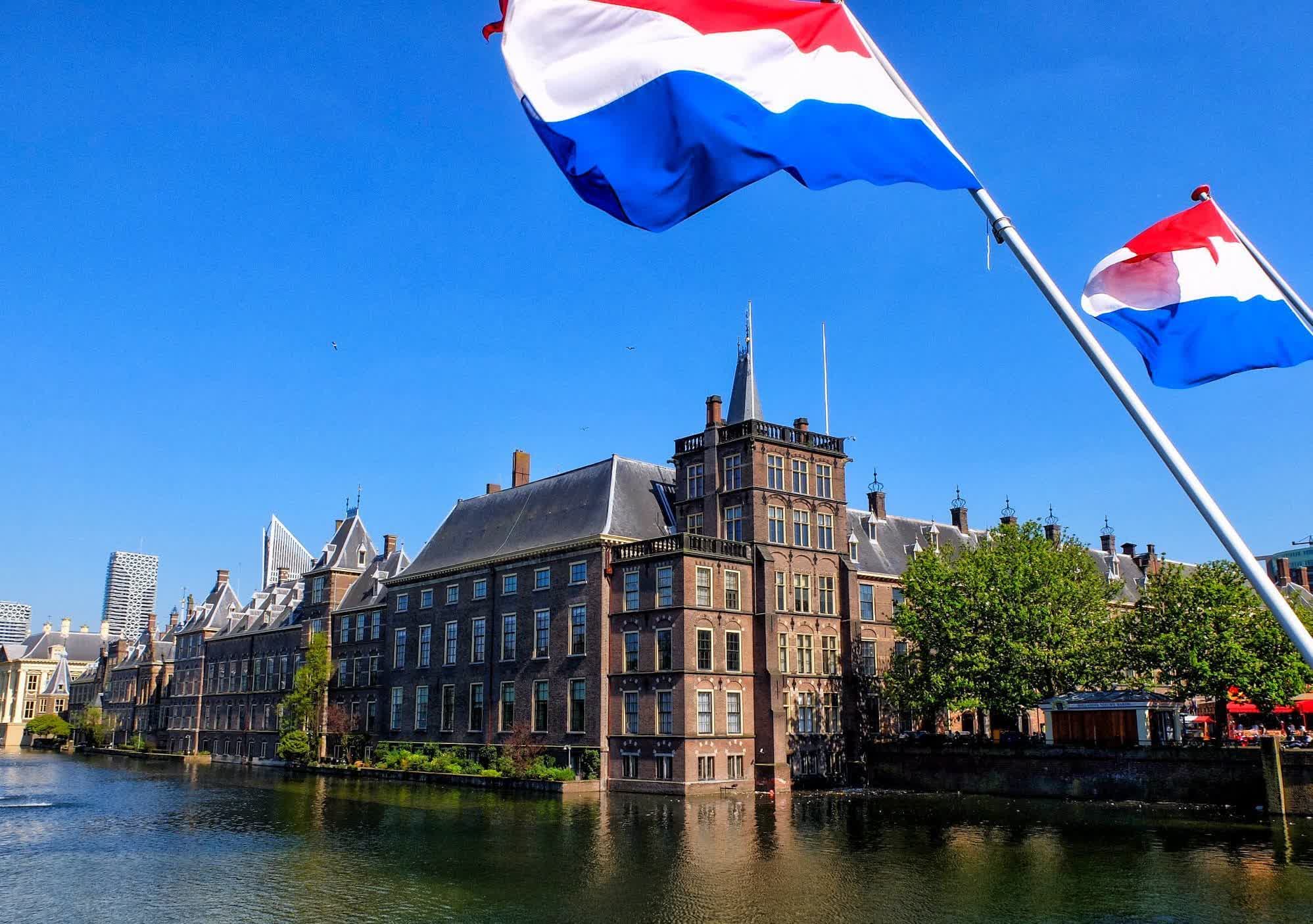 The Netherlands is building its own Linux OS to break free from Microsoft
