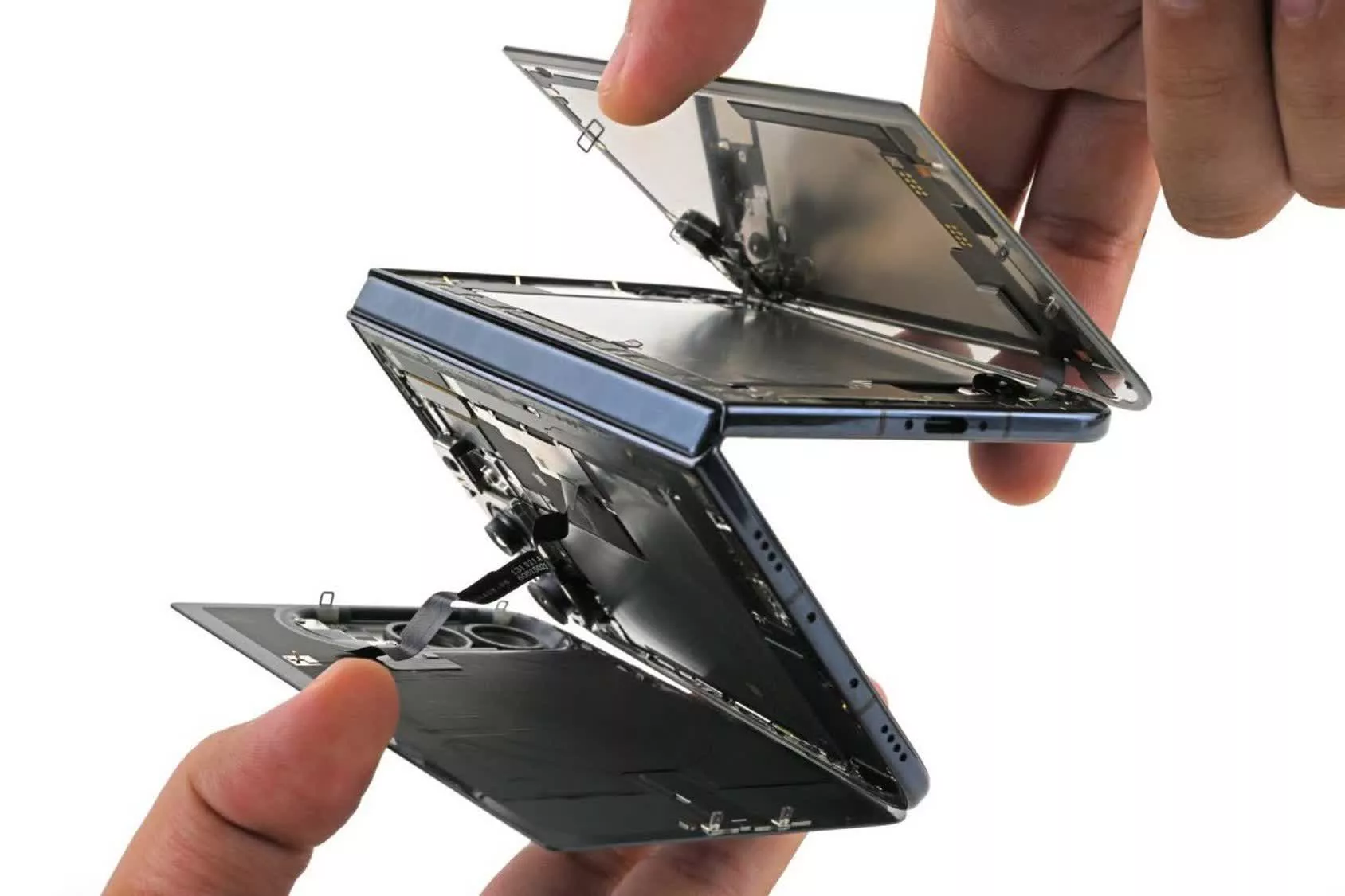 Teardown reveals three theories for why iPhone Duo