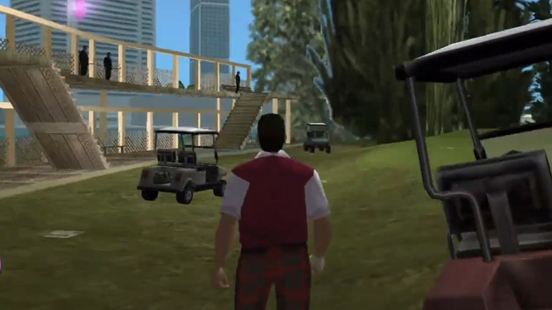 Tommy Vercetti a Grand Theft Auto Vice City-i Leaf Links vidéki klub pályáján áll