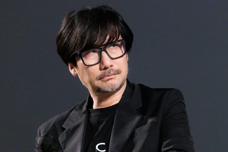 A Konami szerint az AI nem fogja drasztikusan megváltoztatni a játékfejlesztést 1 A Konami logó a szöveg mellett látható, amely a Konami AI játékfejlesztési megjegyzéseit szimbolizálja Hideki Hayakawa elnöktől