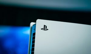 A PlayStation 5 emuláció gyorsan fejlődik, és a natív PS5-PC kompatibilitási réteg fejlesztés alatt áll