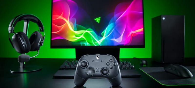 Razer Wolverine V4 Pro vezérlő kapacitív hüvelykujjakkal és mágneses vissza gombokkal